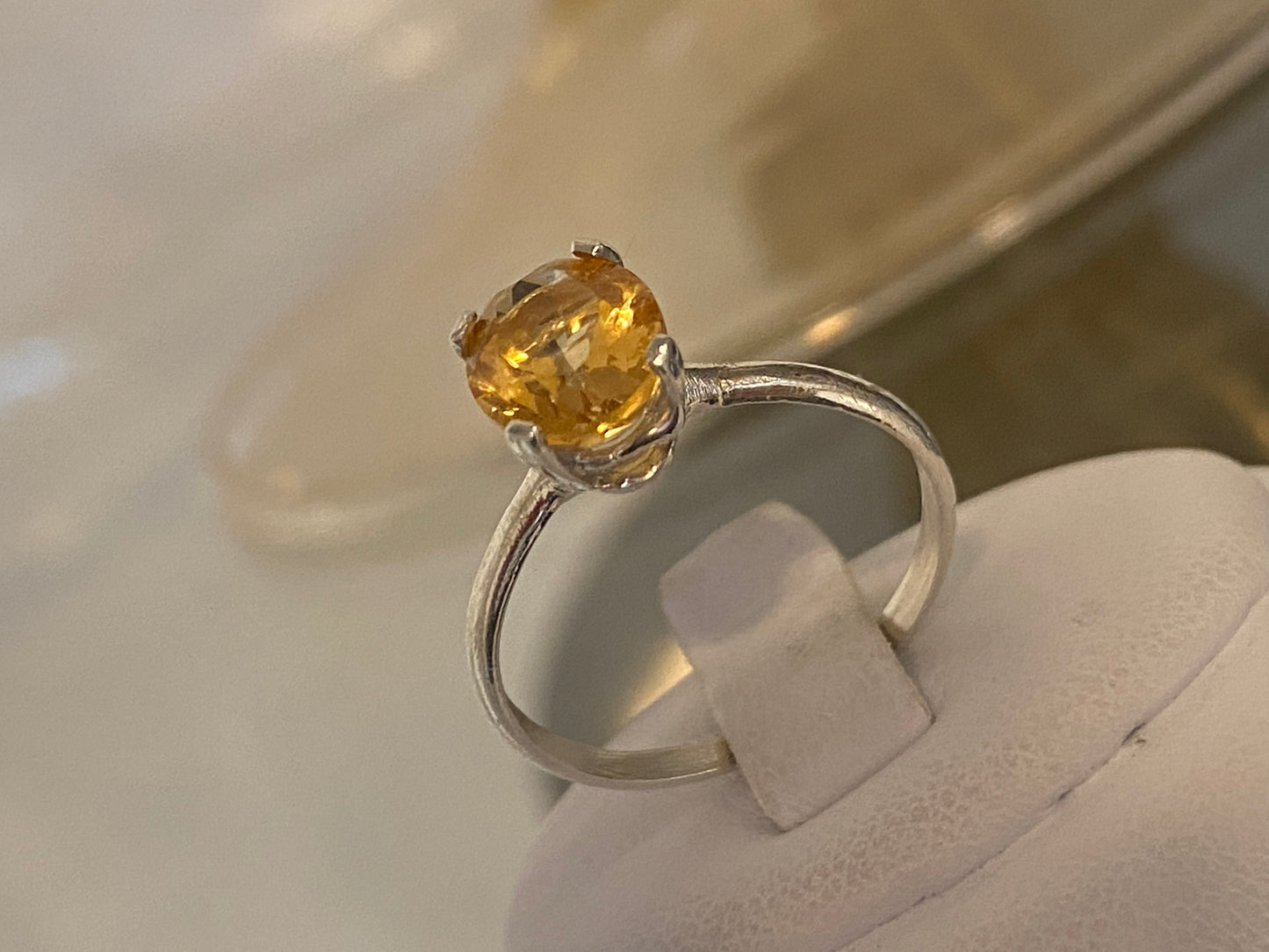 Anello Topazio 4 carati