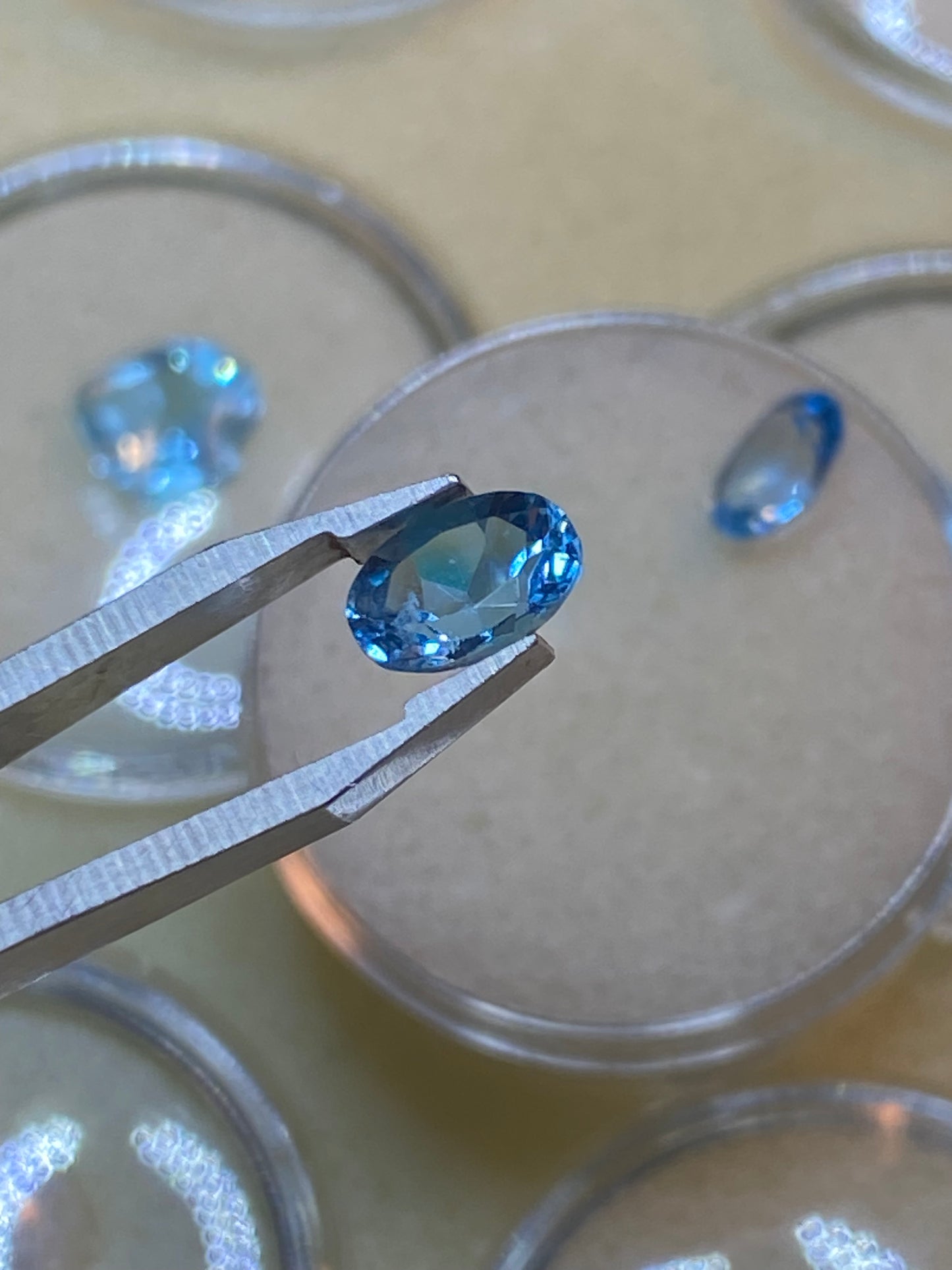 Topazio azzurro naturale - 2,5 ct - coppia