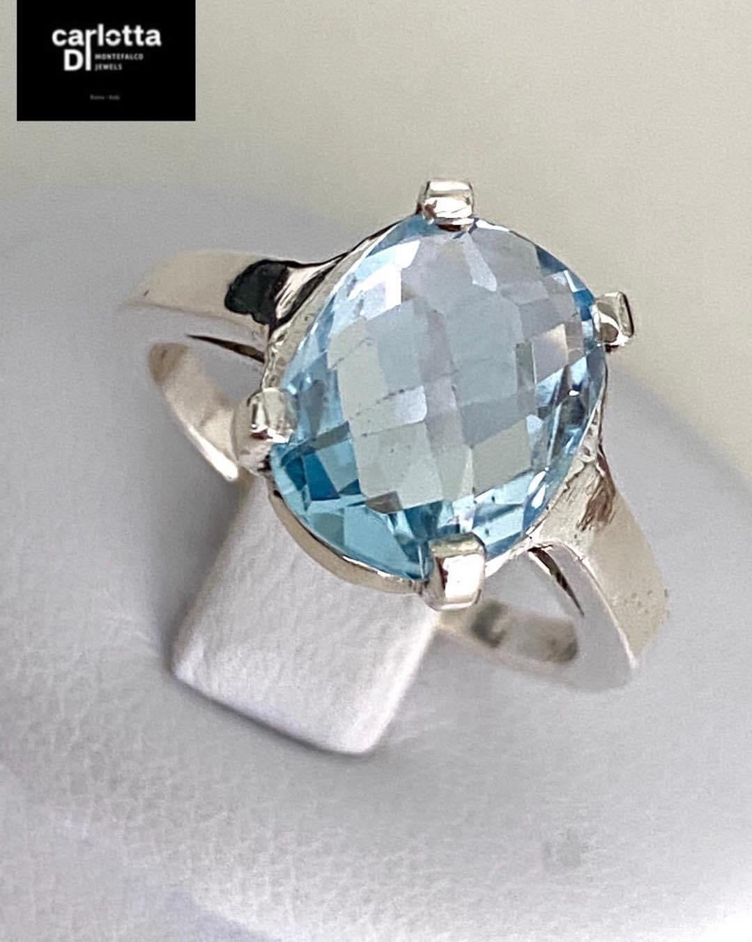 Anello Topazio 7 carati