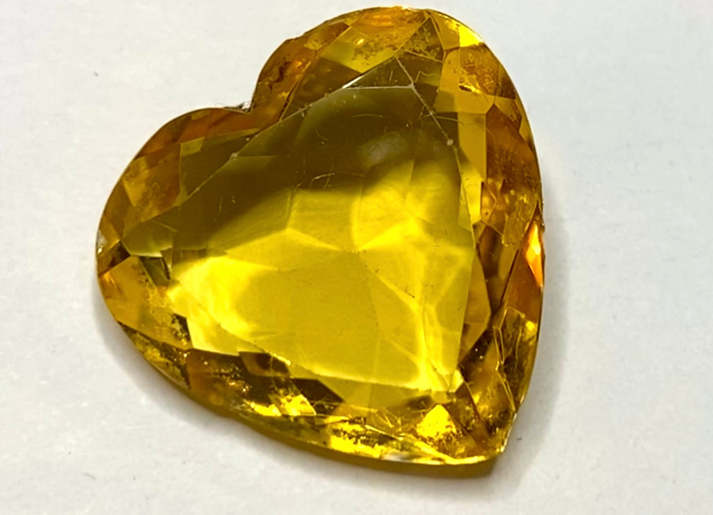 Quarzo Citrino 19,5 carati naturale Cuore
