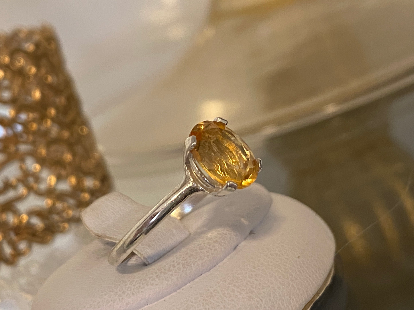 Anello Topazio 4 carati