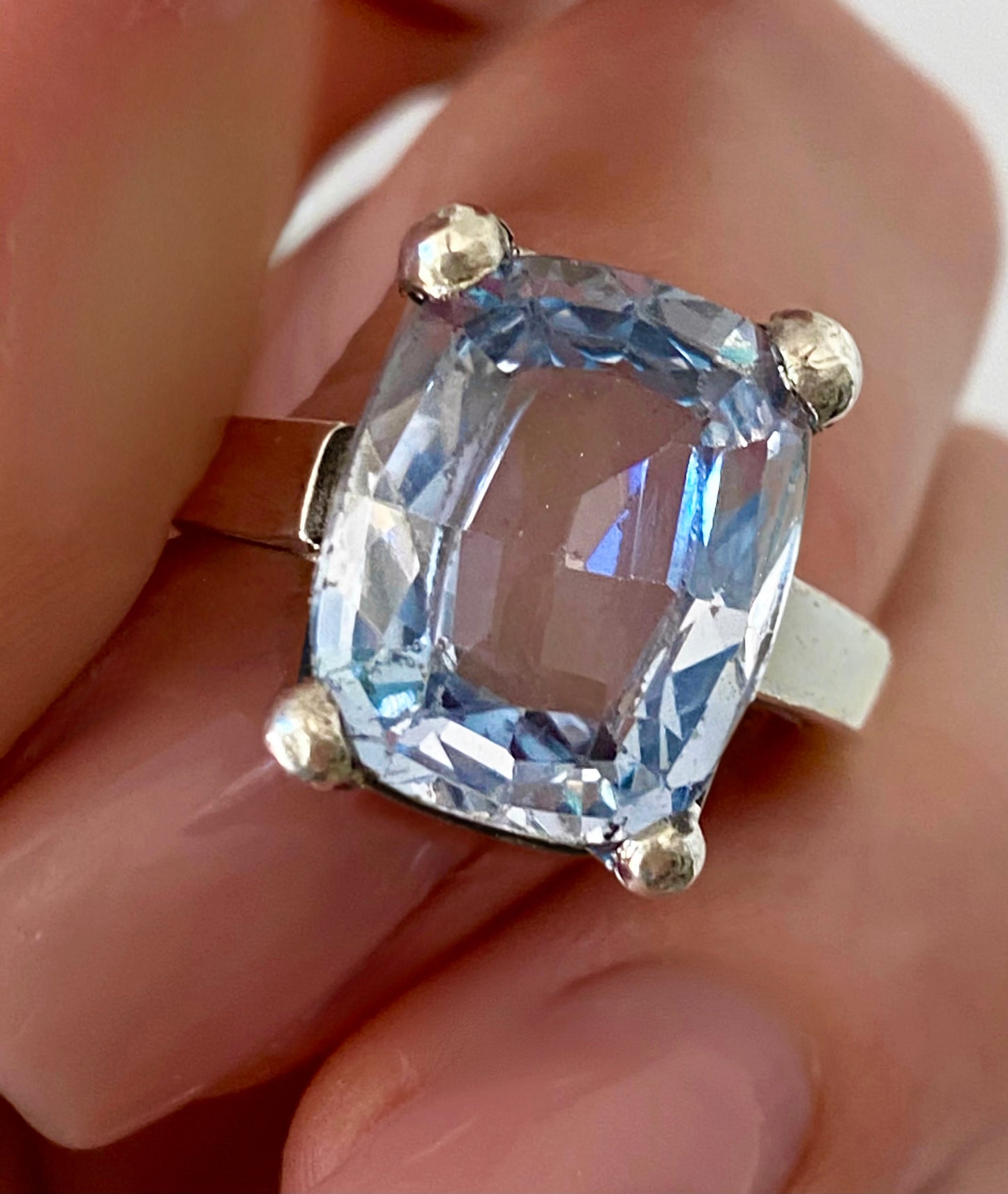 Anello Acquamarina 7,95 carati