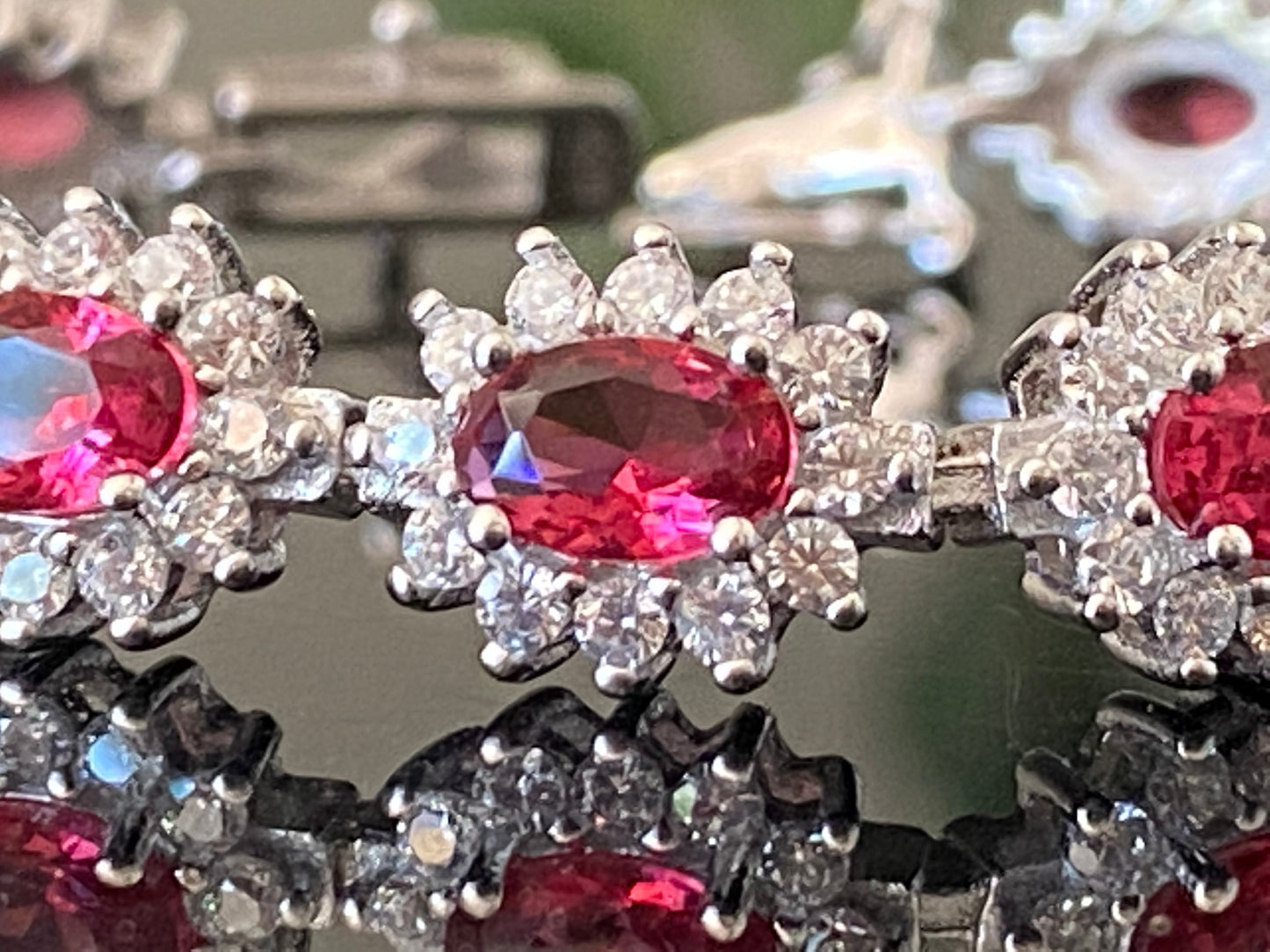 Bracciale Tennis Sissi - rosso rubino