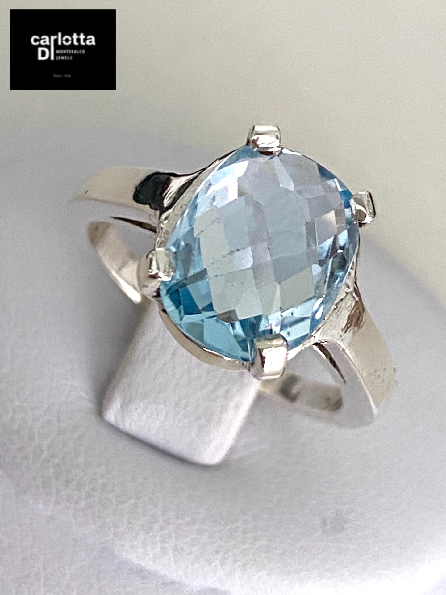 Anello Topazio 7 carati