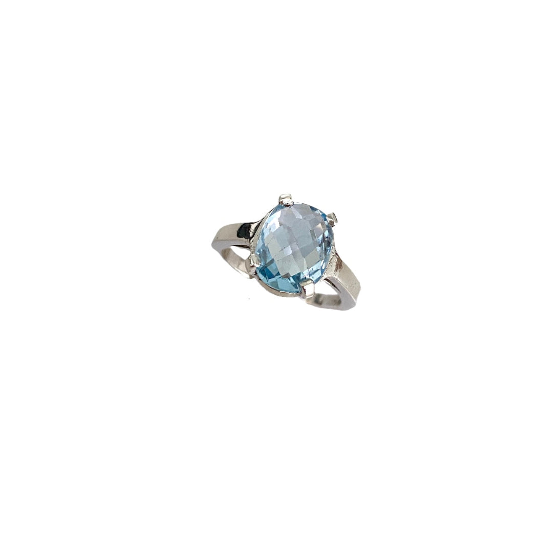 Anello Topazio azzurro 7 carati