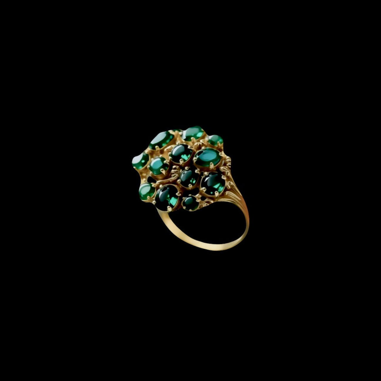 18k gold ring with natural green tourmaline gemstones | Segreti di Corte fine jewelry Made in Italy