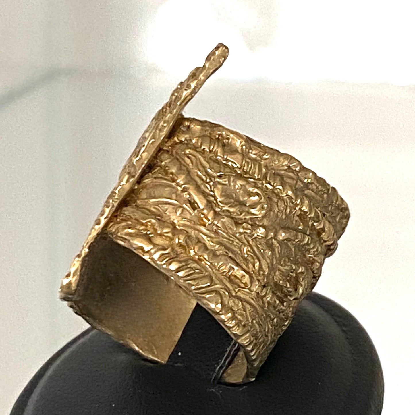 Anello Scudo