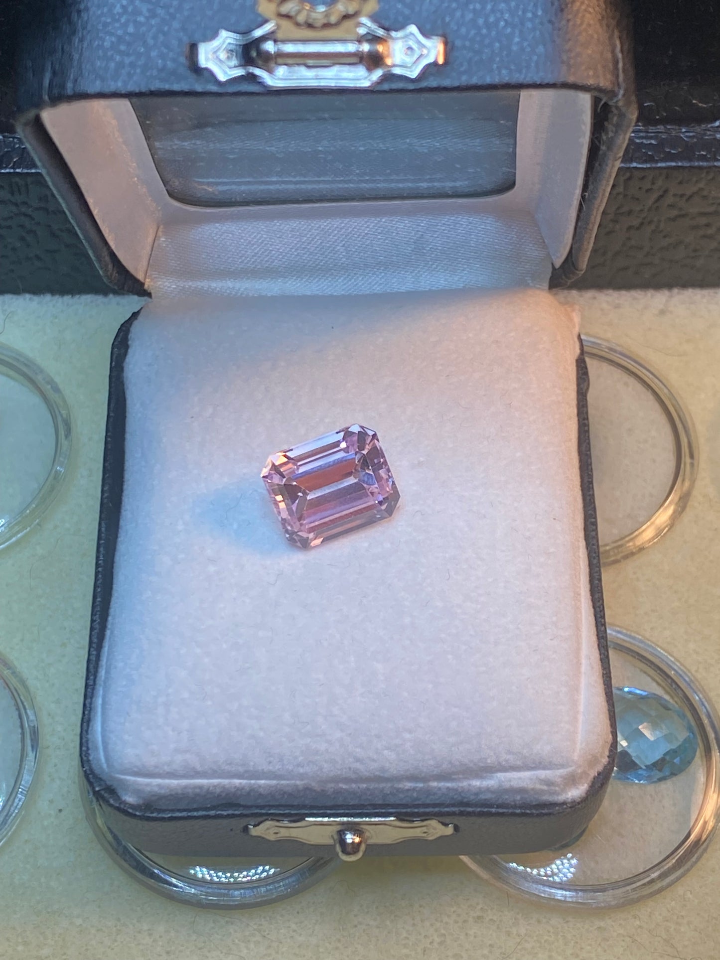 Kunzite 11.6 carats