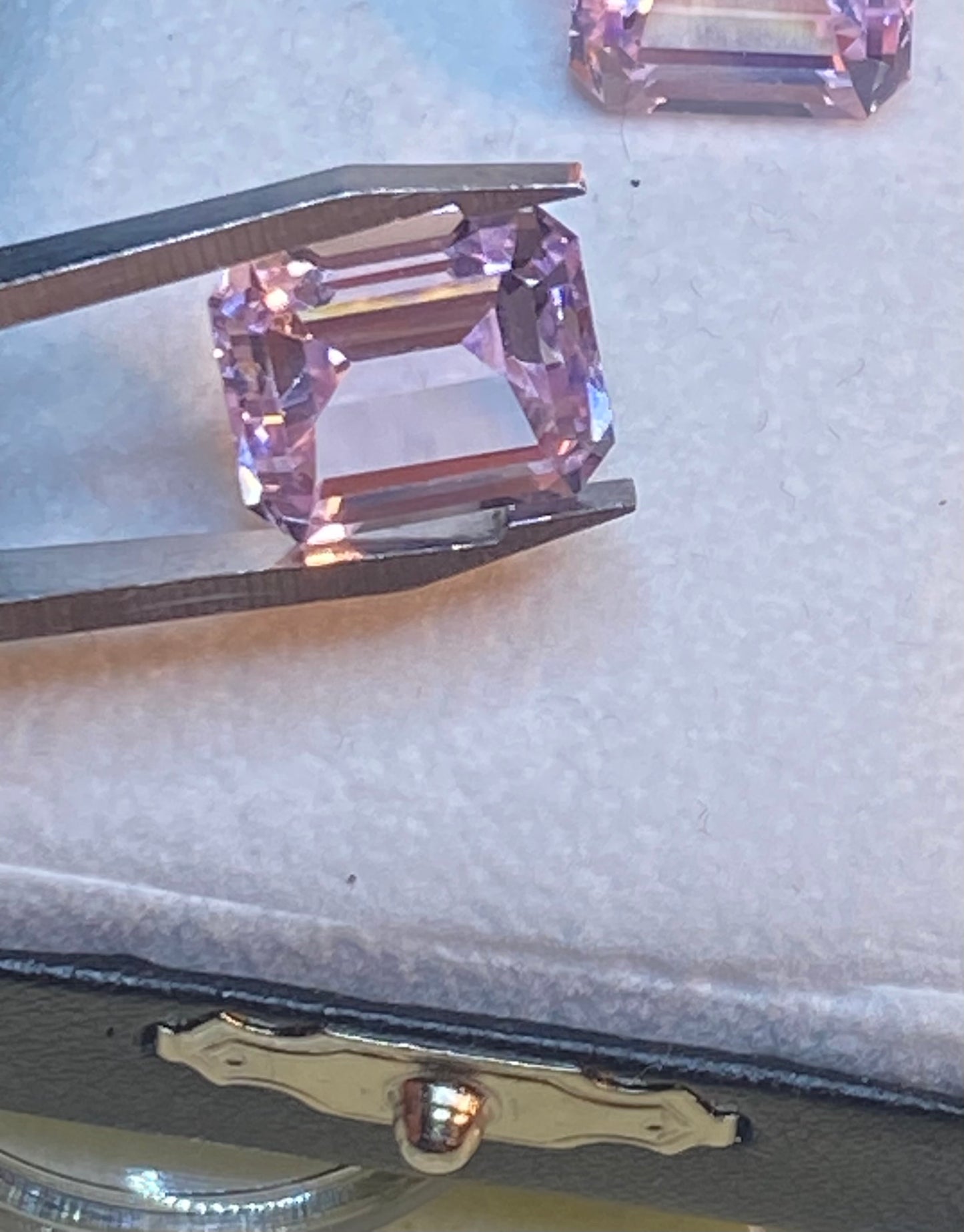 Kunzite 11.6 carats