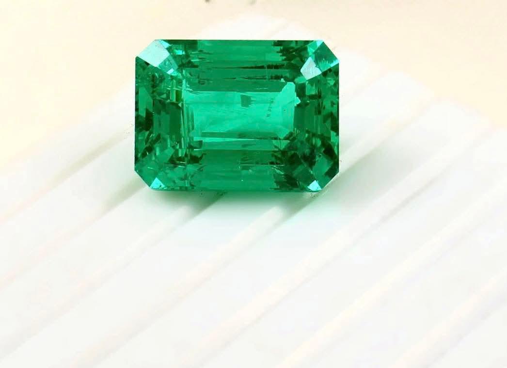 Smeraldo naturale -  2,71 ct