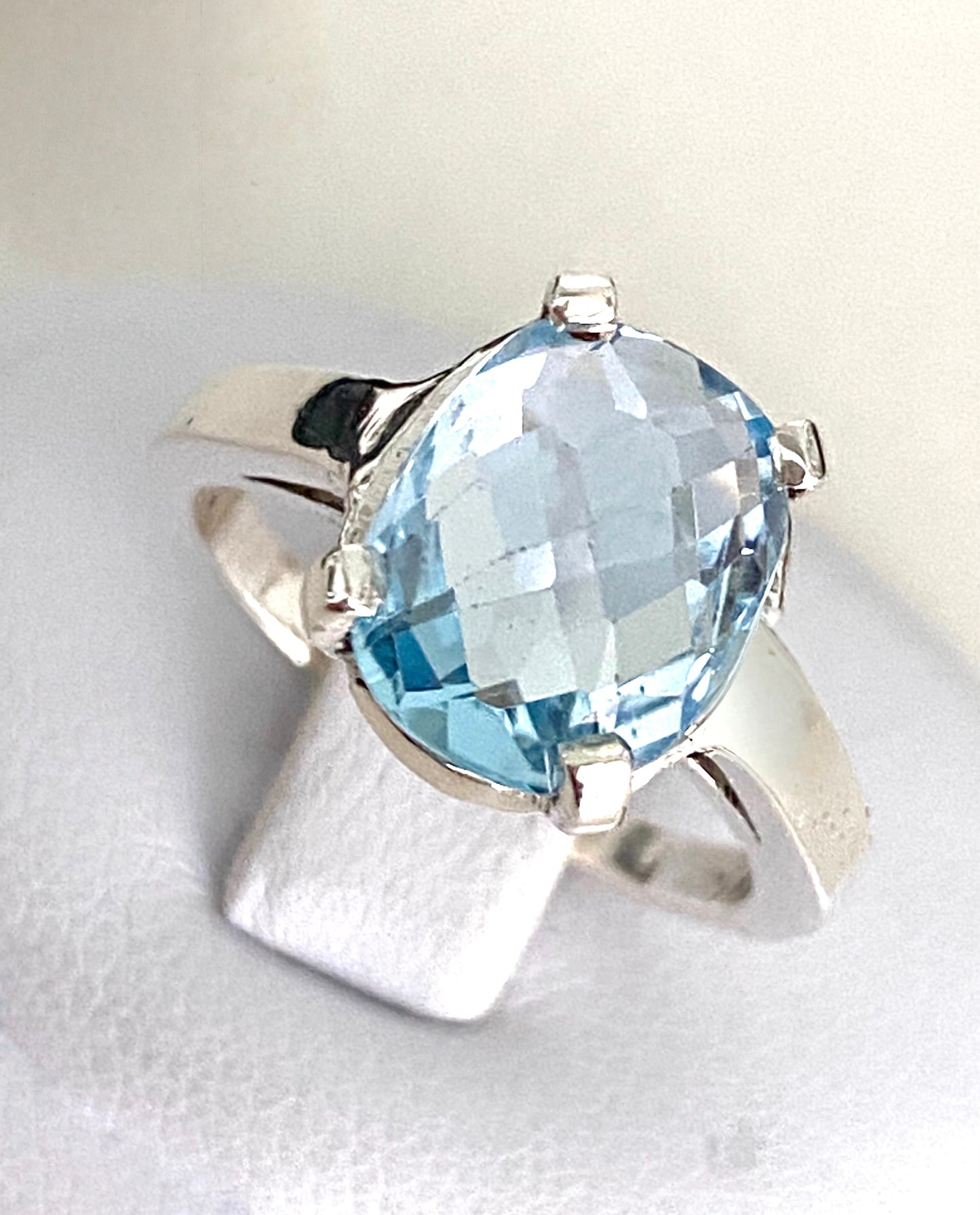 7-carat blue topaz ring