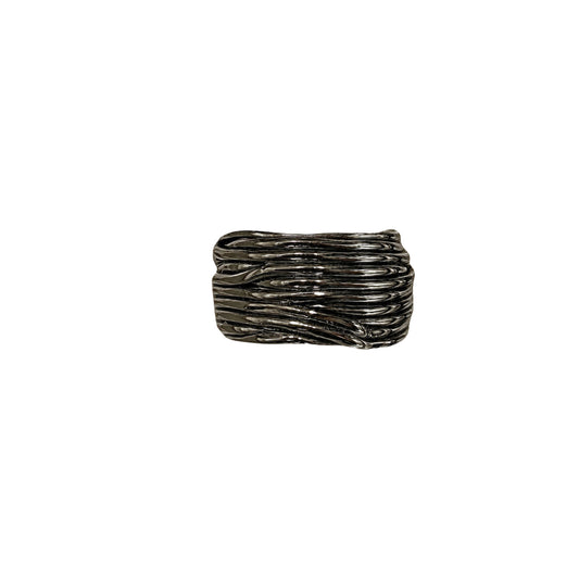 Anello Intrecci di Vita a 13 fili in argento 925 brunito, lavorato a mano con finitura grafite dai riflessi canna di fucile, L’Arte di Carlotta