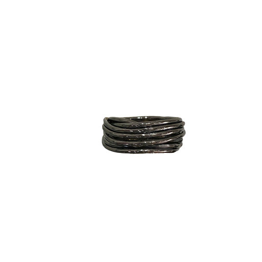 Anello Intrecci di Vita a 7 fili in argento 925 brunito, lavorato a mano con finitura grafite dai riflessi canna di fucile, L’Arte di Carlotta