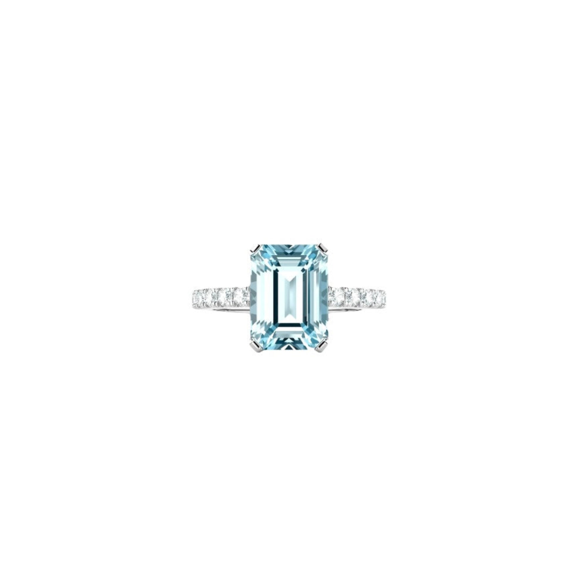 Natural aquamarine and diamond ring by Carlotta di Montefalco